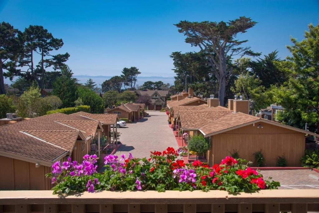 Sunset Inn Pacific Grove Exterior photo